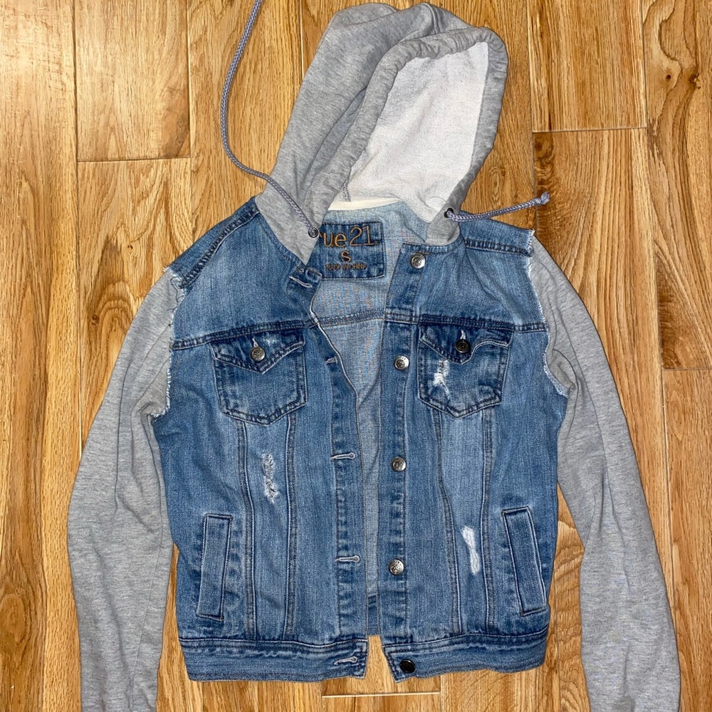 Rue 21 Denim hoodie sweatshirt, small